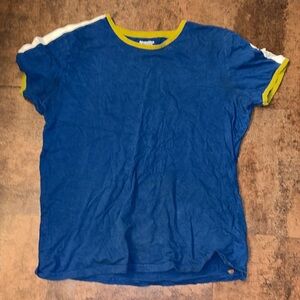 Men’s Arizona’s tshirt medium blue , olive greener and white